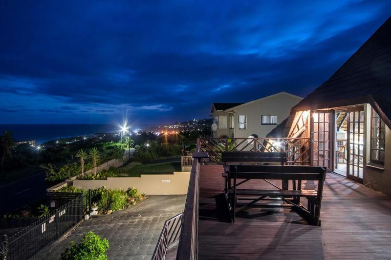 Khaya La Manzi Guest Lodge Hibberdene Exterior photo
