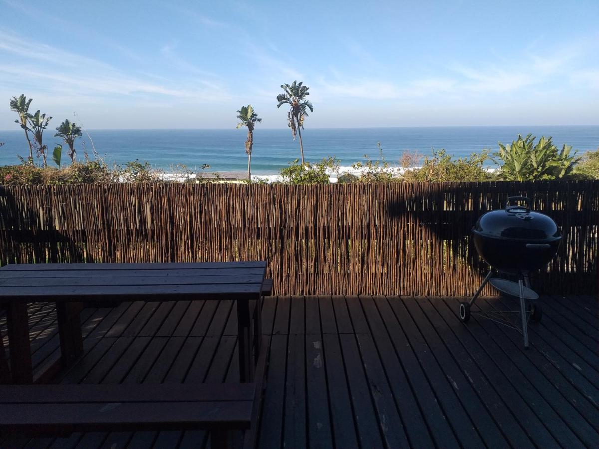 Khaya La Manzi Guest Lodge Hibberdene Exterior photo